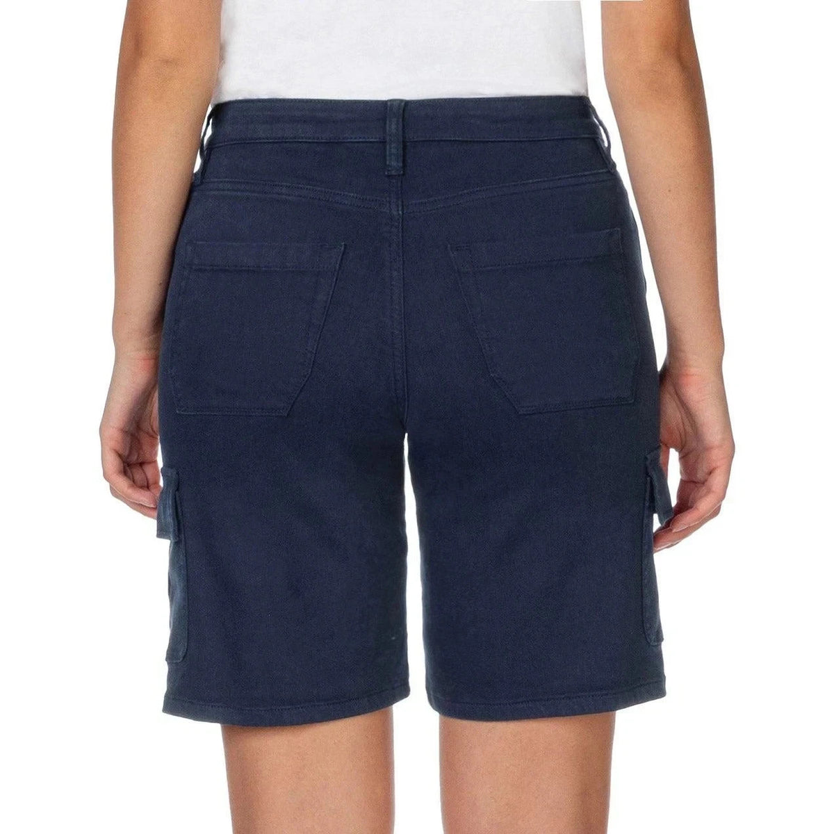 Well Worn Women's Cargo Bermuda Short4