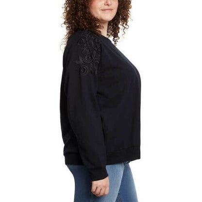 Gloria Vanderbilt Ladies Pullover with Lace Large1