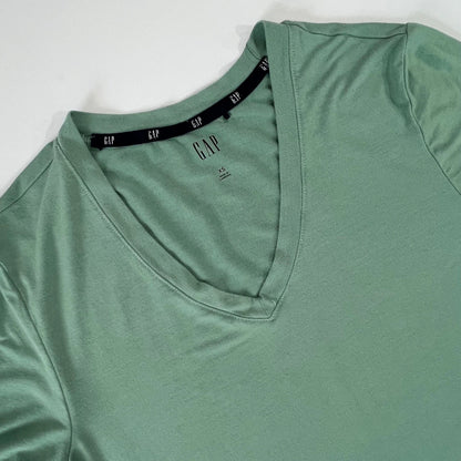 Gap Women's Soft Jersey Relaxed Short Sleeve V Neck Tee Shirt1