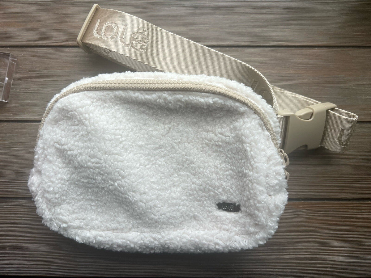 Lole Sherpa Belt Bag Unisex  One Size Beige0